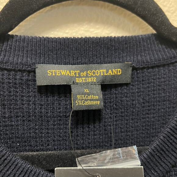 Steweart of Scotland Cashmere Blend Men's Knitted Short Sleeve Sweater Navy XL - Picture 4 of 6